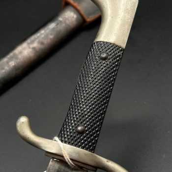 Parade dagger of the fire brigade, 1933 model saw back [Carl Eickhorn] Brand mark  Numbered