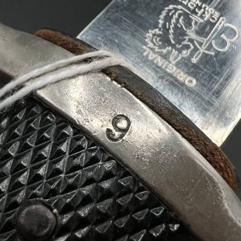 Parade dagger of the fire brigade, 1933 model saw back [Carl Eickhorn] Brand mark  Numbered