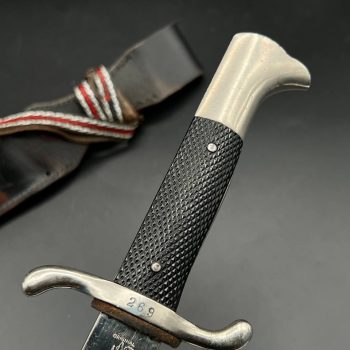 Parade dagger of the fire brigade, 1933 model saw back [Carl Eickhorn] Brand mark  Numbered