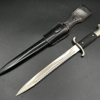 Parade dagger of the fire brigade, 1933 model saw back [Alcoso] Brand mark  Numbered