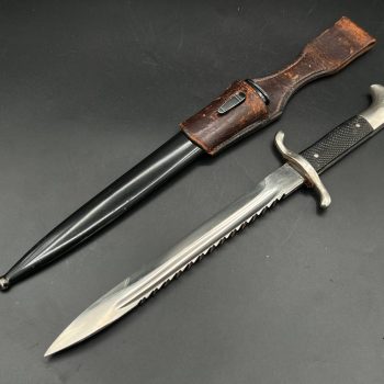 Parade dagger of the fire brigade, 1933 model saw back [Carl Eickhorn] Brand mark  