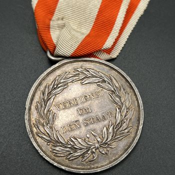   Medal Honor Decoration 2nd Class   Prussia Award set with certificate 