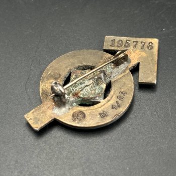   Sport Badge of HJ model 1934 in bronze   [STEINHAUER & LÜCK]  RZM code: М 1/63 Numbered - 195776