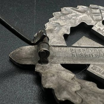  SA Sports Badge model 1933 in bronze   [L. CHR. LAUER]  Numbered - 9010