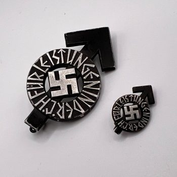   Sport Badge of HJ model 1934 in black   [BERG & NOLTE A.G.]  RZM code: М 1/36 Set with dress miniature. Numbered - 32476