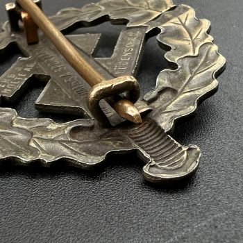  SA Sports Badge model 1933 in bronze   [BERG & NOLTE A.G.]