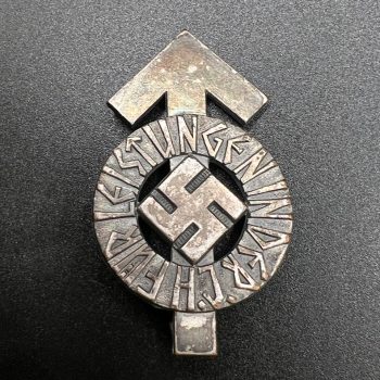   Sport Badge of HJ model 1934 in silver    [KARL WURSTER]  RZM code: M1/34 with Matching. Numbered - 47558