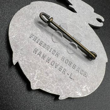 Badge “Seafaring is Essential! – Kaiser of German Seafaring” 1935 Friedrich Hosbach, Hannover-Linden