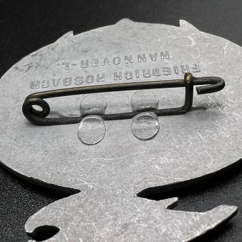 Badge “Seafaring is Essential! – Kaiser of German Seafaring” 1935 Friedrich Hosbach, Hannover-Linden