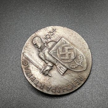 Commemorative Badge “Reich Party Day” (Reichsparteitag, Nuremberg) 1934 Deschler & Sohn, München