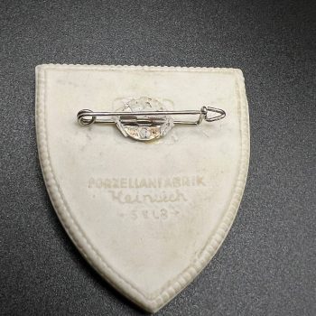 Badge “Gau Rally of the Bavarian Ostmark” (Gautreffen der Bayerischen Ostmark), porcelain 1936 Porzellanfabrik Heinrich