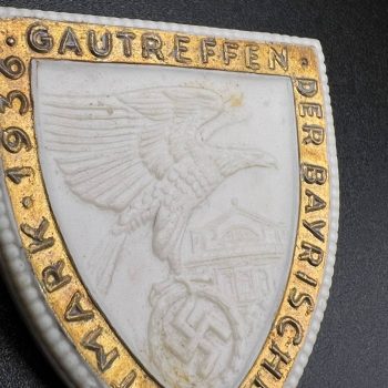Badge “Gau Rally of the Bavarian Ostmark” (Gautreffen der Bayerischen Ostmark), porcelain 1936 Porzellanfabrik Heinrich