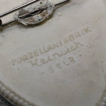 Badge “Gau Rally of the Bavarian Ostmark” (Gautreffen der Bayerischen Ostmark), porcelain 1936 Porzellanfabrik Heinrich