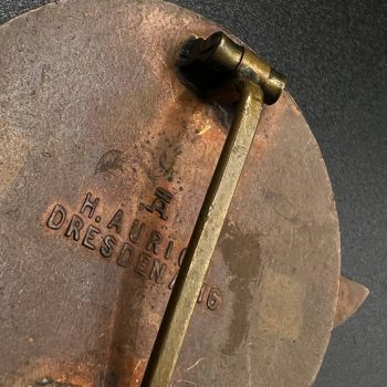   Hitler Youth District Competition Winner Badge — “KREISSIEGER 1939”    [AURICH, DRESDEN A.16]   