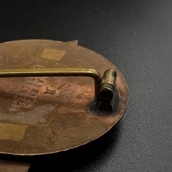   Hitler Youth District Competition Winner Badge — “KREISSIEGER 1939”    [AURICH, DRESDEN A.16]   