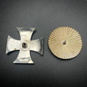 Iron Cross (1914) 1st Class (1914) [Wilhelm Deumer K.G.]   / Clamshell screwback