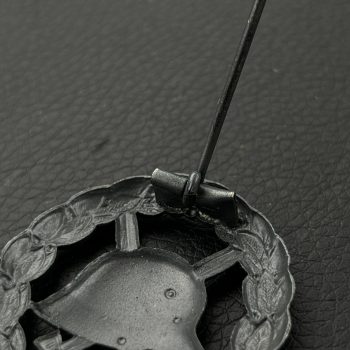 Wound Badge 1918 (cut-out version) in black  Counter-relief   Mint 