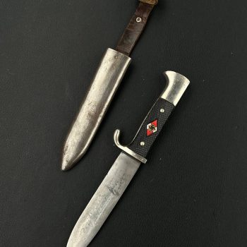 HITLER YOUTH KNIFE (Early type) [E.P.&S.]  