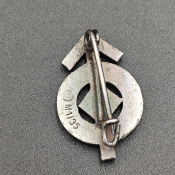 Miniature HJ Sports Badge, 1934 model, in silver RZM code: М 1/35 [WÄCHTLER & LANGE]