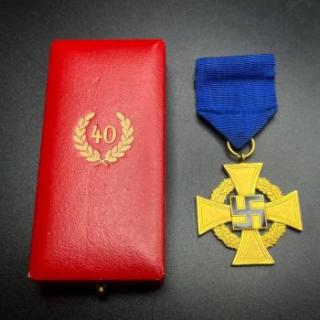 40-Year Long Service Award for civilian officials   Original case