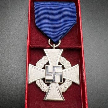 25-Year Long Service Award for civilian officials   