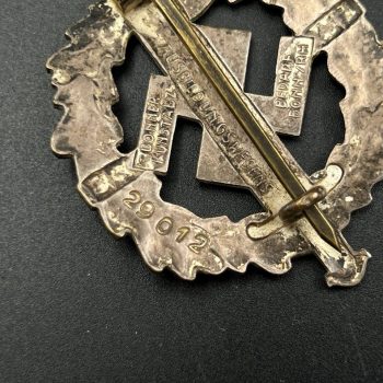  SA Sports Badge model 1933 in silver     [BONNER KUNSTABZ]   Numbered - 29012