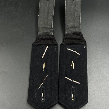 Oberfeldwebel shoulder straps Radio operator Kriegsmarine   