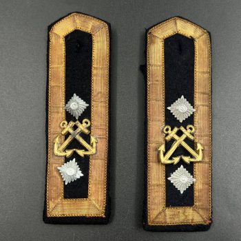 Oberfeldwebel shoulder straps  Kriegsmarine   