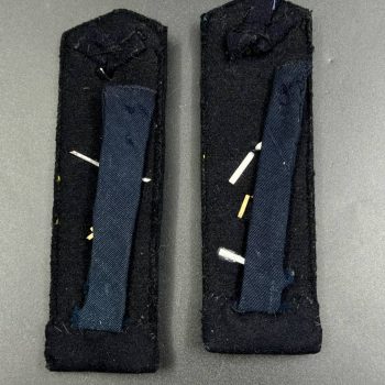Oberfeldwebel shoulder straps  Kriegsmarine   