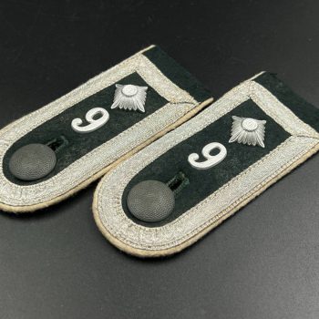 Feldwebel shoulder straps Wehrmacht   