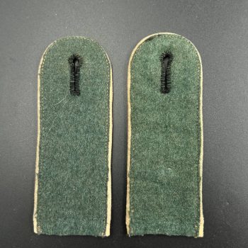 Private’s shoulder straps  Wehrmacht   
