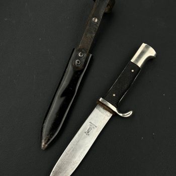 HITLER YOUTH KNIFE (Early type) [Anton Wingen Jr]   